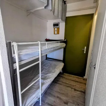 024 Studio Cabine Proche Commerce Et Plage *