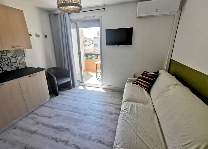 024 Proche Commerce Et Appartamento *